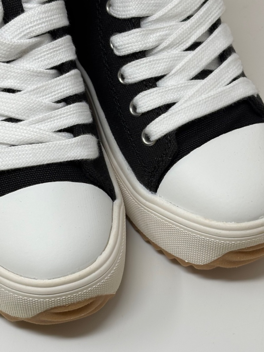 Art Class Kids Size 13 Blakely High Top Sneakers Shoes Black White Side Zips - Picture 5 of 8